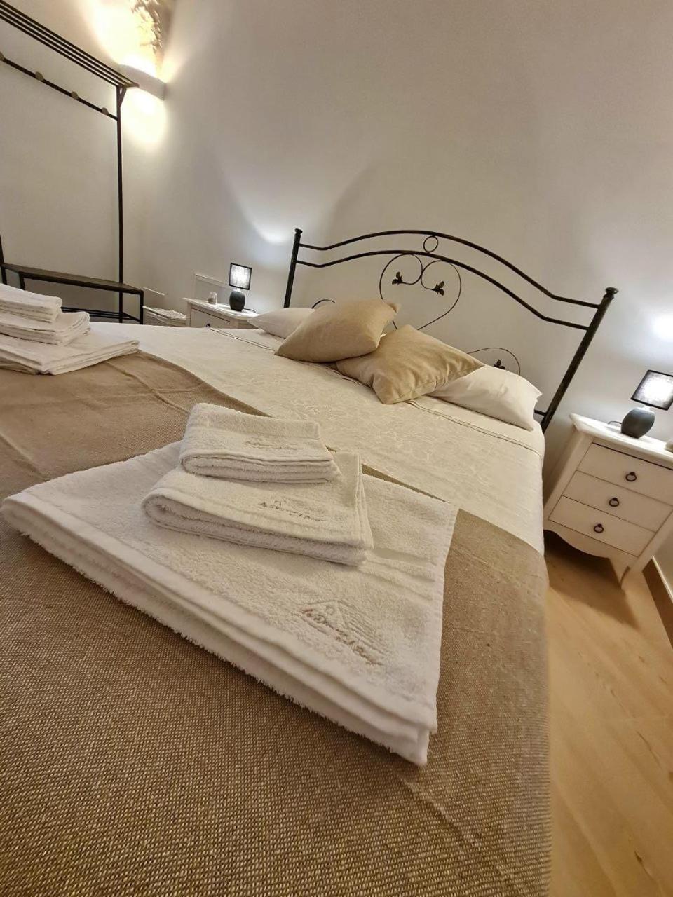 La Dimora Nel Borgo Villa Locorotondo Eksteriør bilde